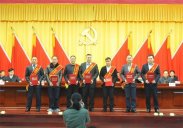 天一美家集團(tuán)董事長(zhǎng)程一先生榮獲“羊山首屆創(chuàng)業(yè)能手、羊山招商引資特別貢獻(xiàn)