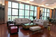 珠海崇峰一號現(xiàn)代高檔輕奢樣板間家具、軟裝飾品工程項(xiàng)目案例！